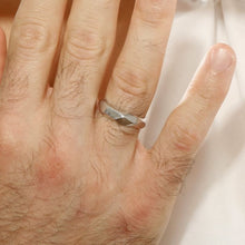 Facet Silver Ring - Rs-1041