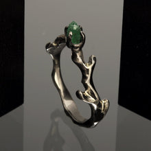 Dainty Women ring, Unique diamond ring, Art deco, Halo ring,  Raw Diamond ring, Natural diamond,  RS-1114