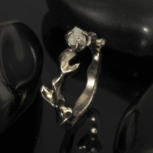 Dainty Women ring, Unique diamond ring, Art deco, Halo ring,  Raw Diamond ring, Natural diamond,  RS-1114