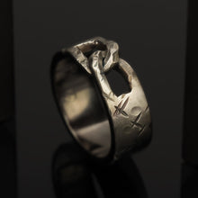 Mens silver ring, Mens Infinity ring, Handmade 925 Sterling Silver Black Men Ring, Gift For Men's,  RS-1210