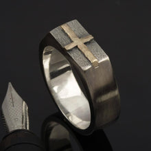Mens Band - Men&#39;s Ring - Mens Jewelry - Mens Cross Ring - Hammered mens ring band - Personalized Ring - Mens Gift -  RS-1275